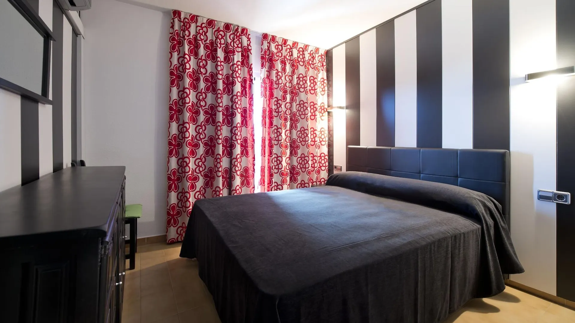 Salles Beach Apartments L'Estartit