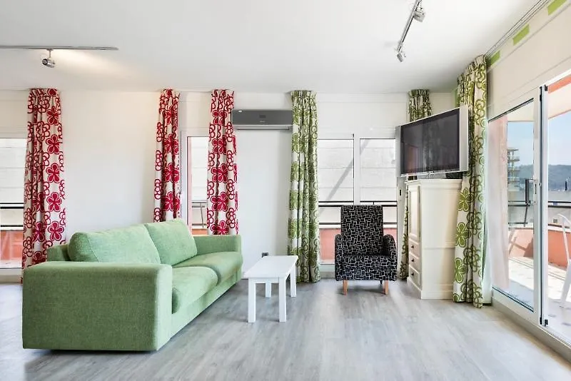 Salles Beach Apartments L'Estartit 0*,  Spagna